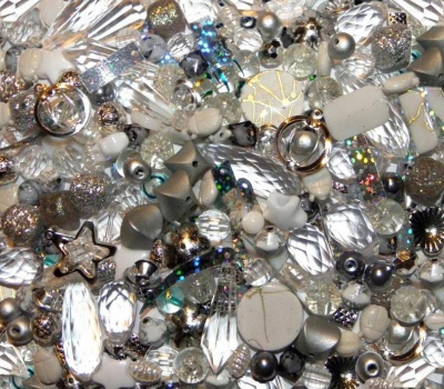 Rruaza dekorative Swede Beads MIX 562438, për bizhuteri dhe hobi, të bardha argjendi transparente