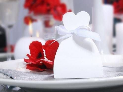 Kuti dhurate “Bride”, set me 10 copë, të bardha