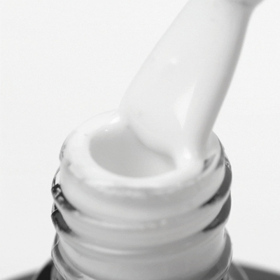 Llak gjysmë permanent Ocho Nails Hybrid White 001, 5g, i bardhë