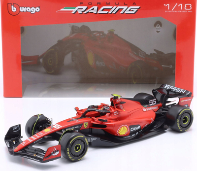 Model makine Bburago Ferrari SF-23 F1 2023 Sainz, shkall 1:18, me helmetë, e kuqe