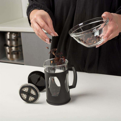 French press NAVA Misty, 0.6L, xham që s’i gjen gjë nga nxehtësia, i zi