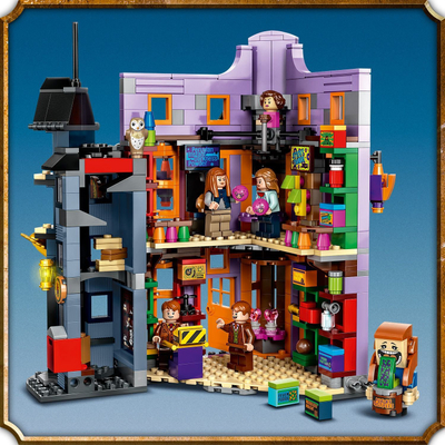 Set LEGO Harry Potter Diagon Alley 76422, Weasleys Wizard Wheezes, 8+