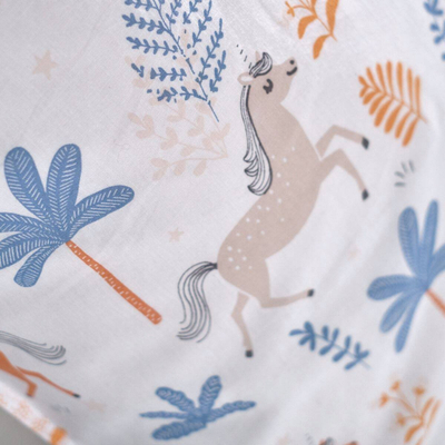 Set mbulesë jorgani Univers Décor Happy Unicorn, 140 x 200 cm, 100% pambuk, shumëngjyrësh