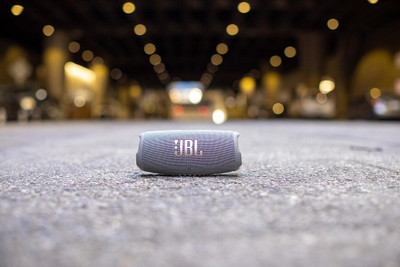 Портабилен звучник JBL Charge 5, Блутут, отпорен на вода, сив