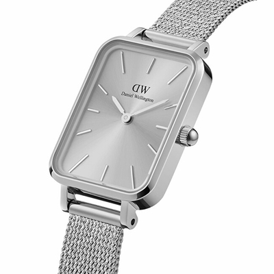 Orë dore për femra Daniel Wellington Quadro 20X26 Pressed Unitone, e argjendtë