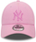 Kapele bejsbolli New Era League Essentials 940 New York Yankees, pambuk, e rregullueshme, rozë