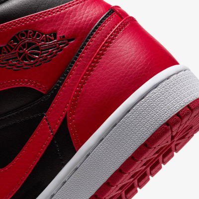 Патики Nike Air Jordan 1 Mid Banned 2020, кожа, црвено и црно