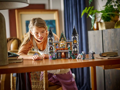 Lodër ndërtimi LEGO Harry Potter Malfoy Manor 76453, set kreativ, për fëmijë 10+, shumëngjyrëshe