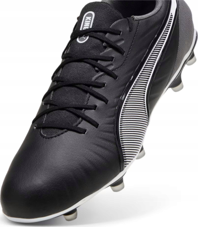 Këpucë futbolli Puma King Match FG AG 107863 01, për burra, të zeza