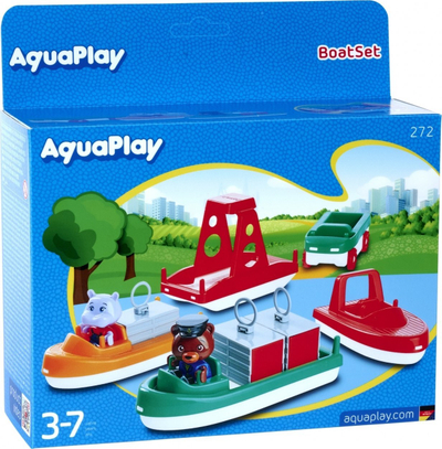 Set lodrash me ujë AquaPlay BoatSet 272, 4 varka edhe 1 kamion amfib, për kalamaj 3 vjeç, shumëngjyrësh