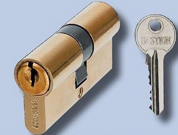 Cilindër bravë Top Tools 62 mm 31/31, me 3 çelësa, argjendtë