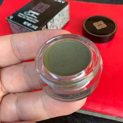 Hije kremoze sysh Givenchy Ombre Couture, 4g, waterproof, ngjyrë kaki