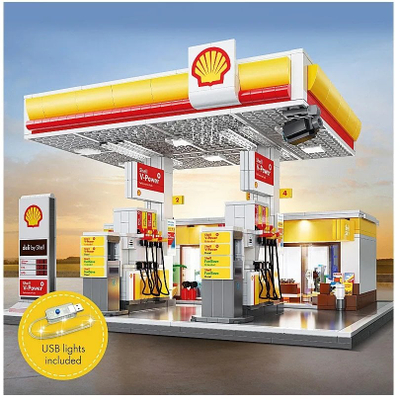 Сет за градење Jamara CaDA Shell бензинска станица, 1309 делови, со LED, повеќебоен
