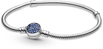 Byzylyk për femra Pandora Moments Sparkling Disk Blue Clasp Snake Chain Bracelet, 17 cm, i argjendtë