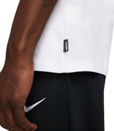 Bluzë Nike NK FC Tee Seasonal Block, 100% pambuk, për burra, e bardhë