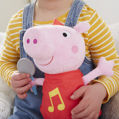 Lodër pelushi Peppa Pig Singing Peppa, me zë, me mikrofon, me fustan të kuq