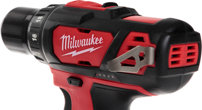 Kaçavidë elektrike Milwaukee M12 4933441915, 12V, bateri 2.0Ah, e kuqe me të zezë