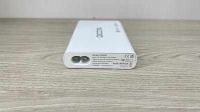 Karikues tavoline Dicota 3 Port, 65W, USB-C PD 3.0, i bardhë