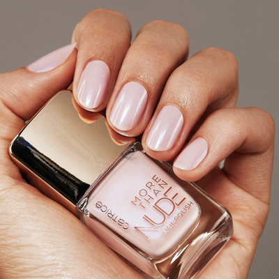 Llak për thonj Catrice More Than Nude, no.16 Hopelessly Romantic, 10 ml