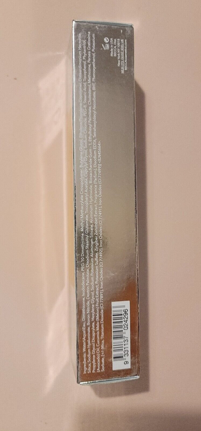 Fondatinë e lëngshme Becca Skin Love, hidratuese, 35ml, nuanca Porcelain