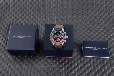 Orë dore Tommy Hilfiger TH85 Chronograph 1792166, kronograf, me rrip lëkure kafe