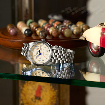 Orë dore për meshkuj Seiko SRPK41K1 Laurel, e argjendtë