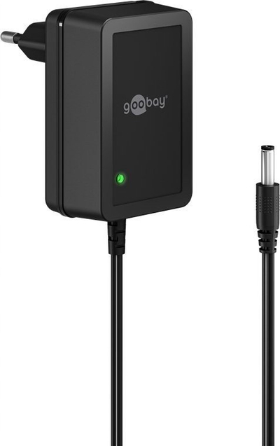 Универзален адаптер за напојување 18W, 12V 1.5A, конектор 5.5x2.1mm, црн