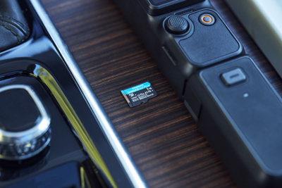 Kartë memorike microSDXC Kingston Canvas Go Plus, 1TB, UHS I U3 A2, e zezë