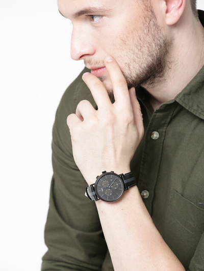 Orë dore Timex TW2R37800