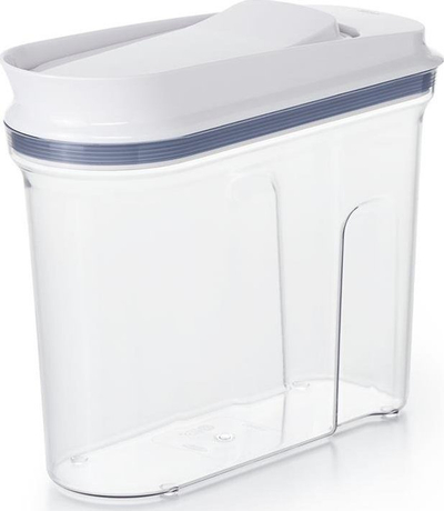 Kontejner drithërash OXO Pop, 2.3L, kapak hermetik, transparent me të bardhë