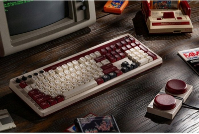 Tastierë 8BitDo Retro Mechanical Wireless Gaming Keyboard Fami Edition, ANSI, me Bluetooth