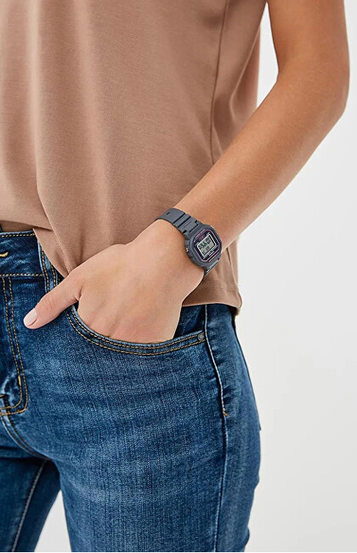 Orë dore Casio Collection LA 20WH-8A
