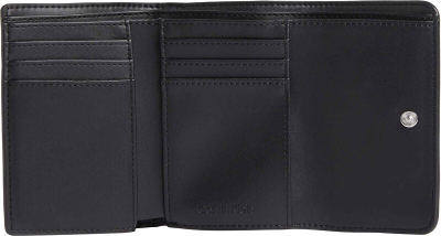 Kuletë për femra Calvin Klein, e zezë