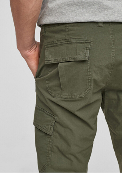 Shortse s.Oliver Loose Fit 13.104.74.X073.7940, të gjelbra