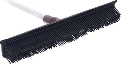 Fshesë me furçë gome Effective Rubber Brush, për dysheme dhe tapete, e zezë