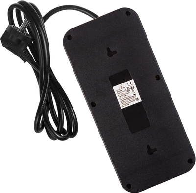 Prizë zgjatëse Maclean, 6 vrima, 4 porta USB, 110-240V, e bardhë
