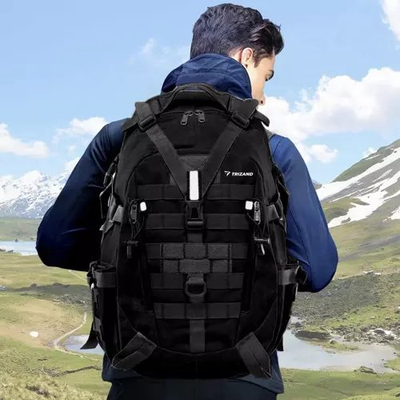 Çantë shpine Trizand 20534, ushtarake turistike, rezistente ndaj ujit, e zezë