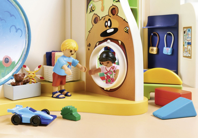 Set loje Playmobil MyLife 71601 Nursery, 182 pjesë, zile dere, shumëngjyrësh