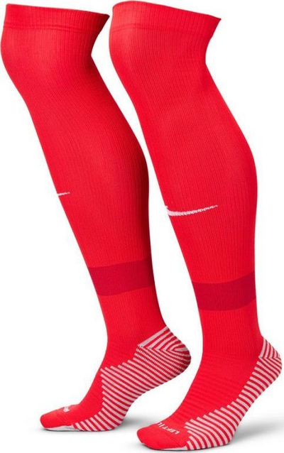 Çorape futbolli Nike Strike FQ8253-354, Dri-FIT, deri mbi gju, të bardha