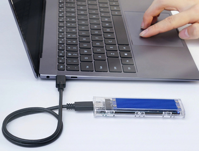 Куќиште Orico TCM2 C3 за SSD M.2 NVMe, USB C 10Gb/s, сино проѕирно