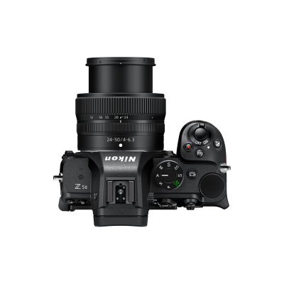 Nikon Z5 II me 24-50mm F/4-6.3