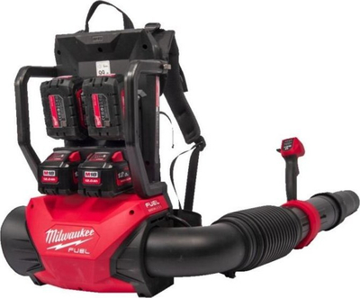 Fryrëse gjethe shpine Milwaukee M18 F2BPB-124, 18V, 12Ah Li-Ion, e kuqe e zezë