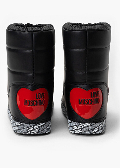 Ҫizme Love Moschino, tё zeza
