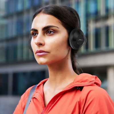 Kабли Bluetooth SONIQUE BT MT3610, со читач TF 64GB, црни
