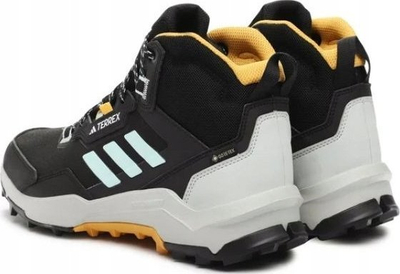 Këpucë mali Adidas Terrex AX4 Mid GTX, që s’i fut uji, me taban Continental, të zeza