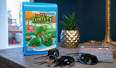 Loja udhëtuese Ravensburger Flip and Play Upside Down Turtles, lojë logjike, 40 sfida, shumëngjyrëshe