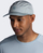 Kapelë sportive Buff Speed Cap Solid Mist, material i lehtë, elemente reflektuese, gri