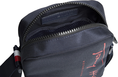 Çantë krahu Tommy Hilfiger Mini Reporter AM0AM06393CJM, e kaltër