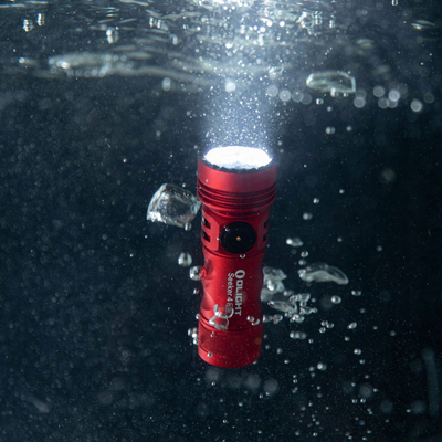 Elektrik dore Olight Seeker 4 Mini, 1200 lumens, rikarikues, i kuq