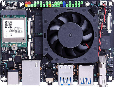 Kompjuter Asus Tinker Edge R, 4GB RAM (90ME00M0-M0EAY0)